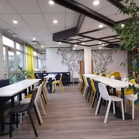 Ibis Budget Fresnes Orly Hotel 3*