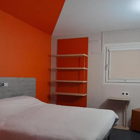 Ibis Budget Fresnes Orly Hotel