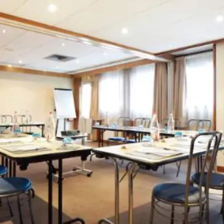 Ibis Budget Orly Hotel 3*